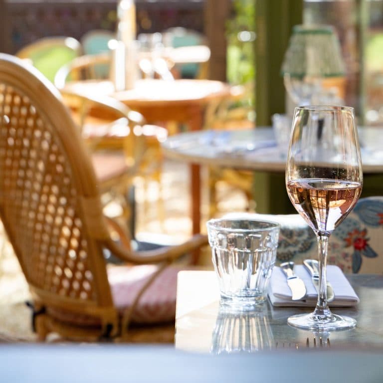 Cover Image for Let us treat you to a glass of complimentary rosé at The King's Arms